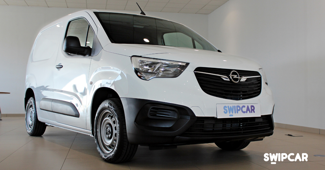 Opel combo renting Swipcar