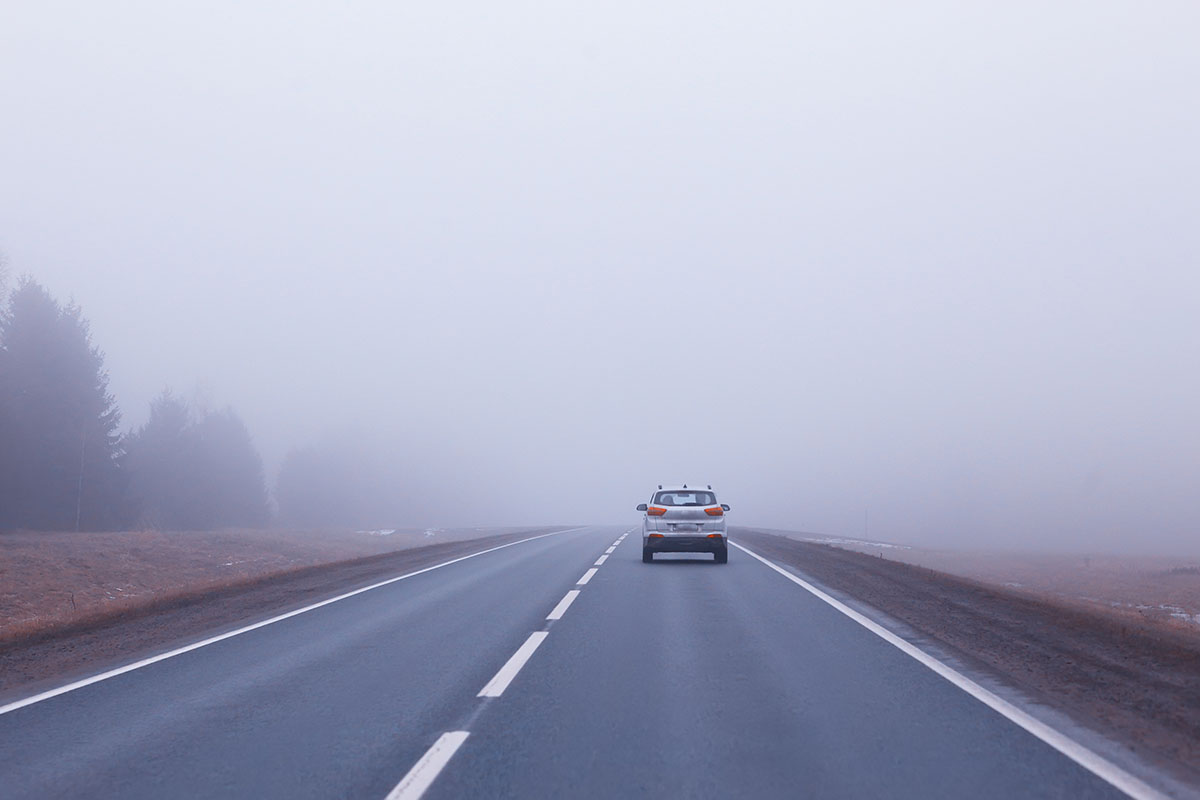 Seis consejos para conducir con baja visibiliidad