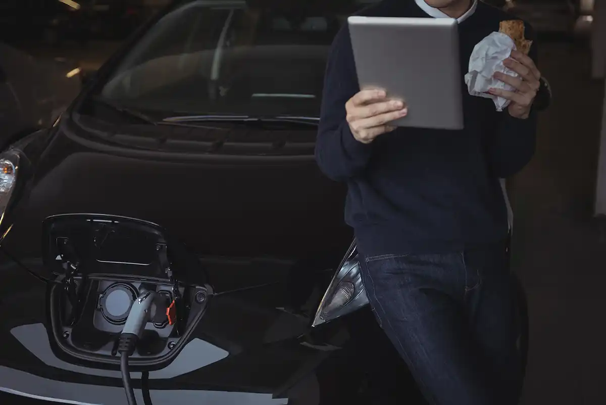 Coches de renting para empresas con etiqueta CERO