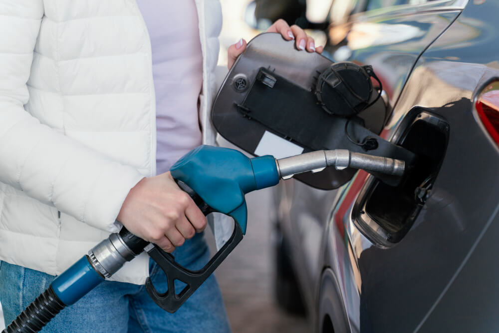 7 consejos prácticos para ahorrar gasolina - Swipcar